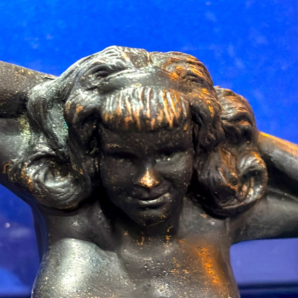 Henry Van Wolfe vintage decor